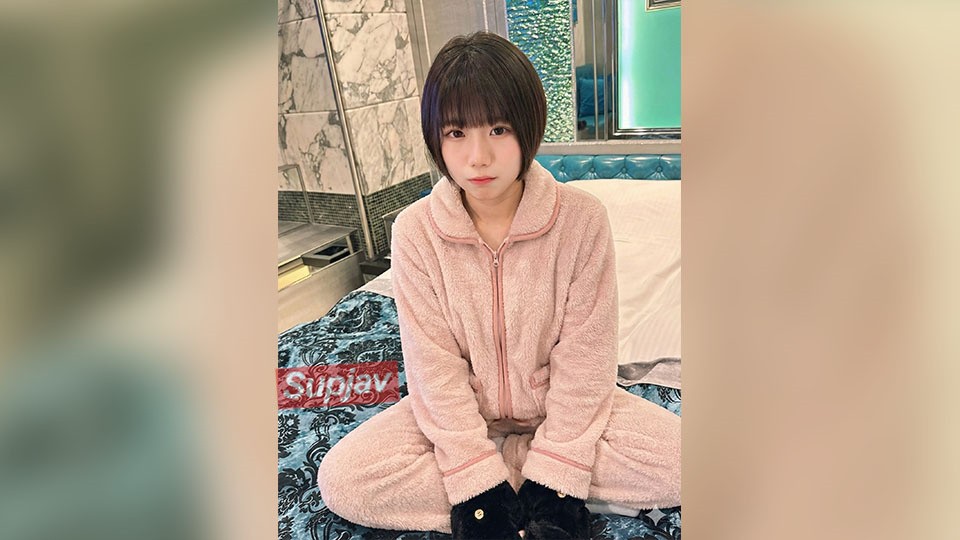 FC2PPV 4834301 [Super Short-Term Release] 2nd Day With An 18-Year-Old: Idol-Level Basketball Team Captain Gets An Overflowing Creampie. [cen]