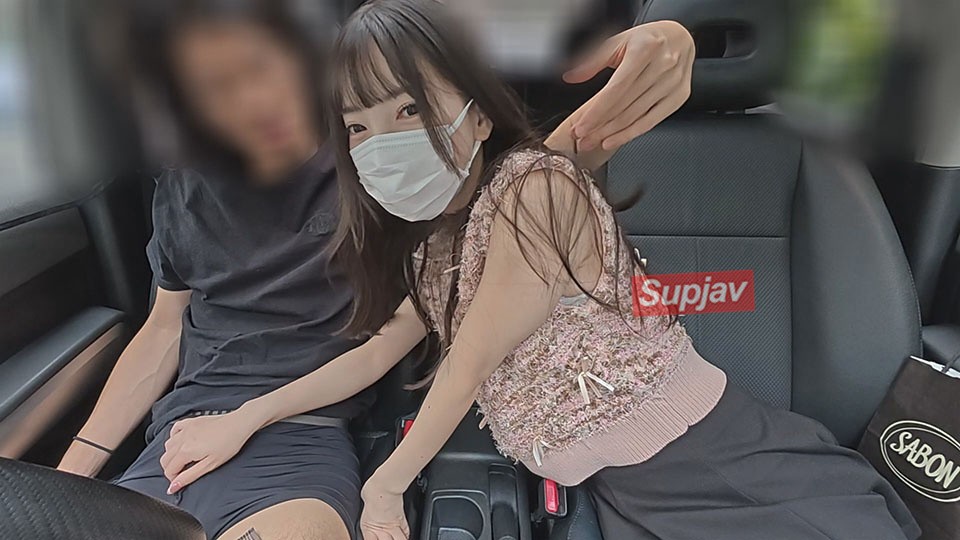 FC2PPV 4848924 Kotone-Chan, Who Has An Immature Look That Makes You Feel Like You’re Doing Something Naughty, Gave Me A Blowjob And Swallowed My Cum In The Car.[cen]